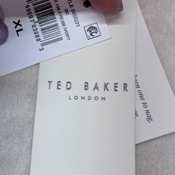 Ted Baker London Cream Ivory New Floral Embroidered Knit Sweater XL - Picture 6 of 10